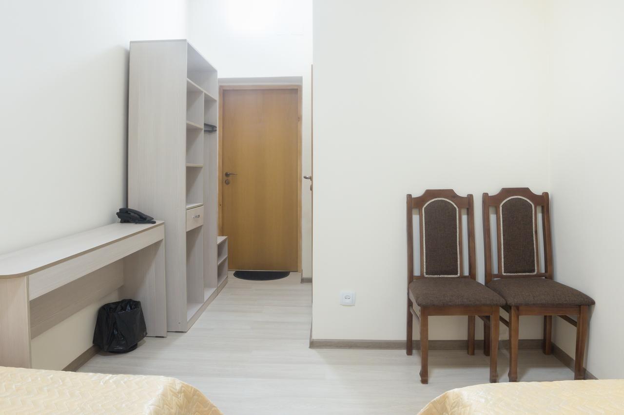 Hotel Alma Ata Zhosaly Екстер'єр фото