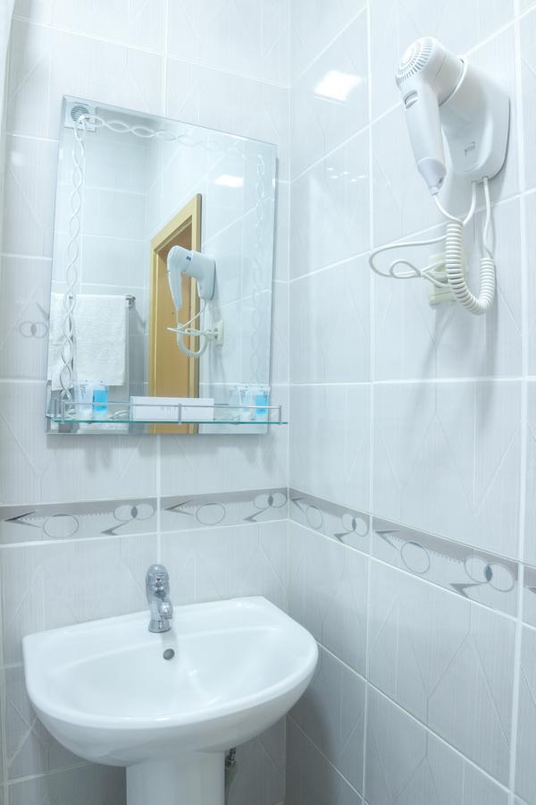 Hotel Alma Ata Zhosaly Екстер'єр фото